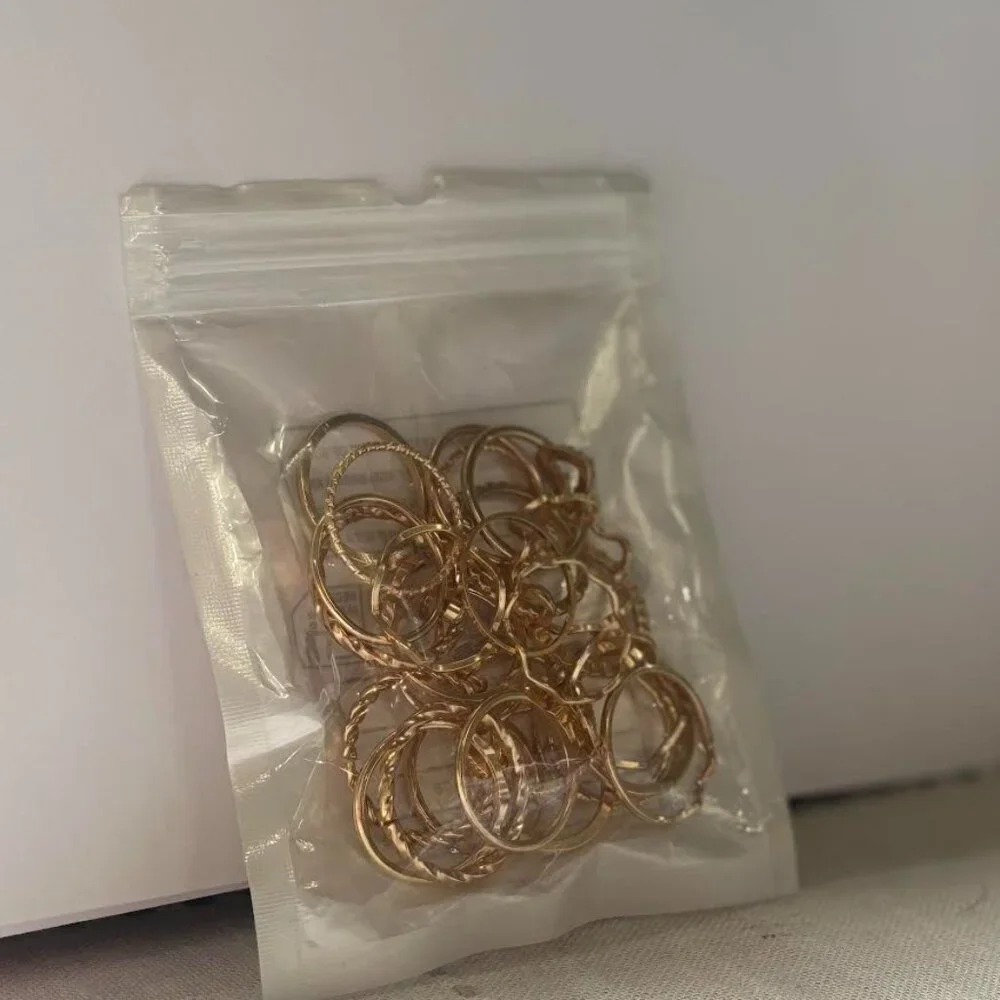 ✨ 28-Piece Gold Ring Set | Trendy Boho Coastal Jewelry ✨ - Picture 3 of 3